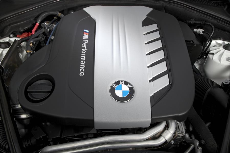  BMW M550d xDrive 2012 года  (фото 143 из 175)